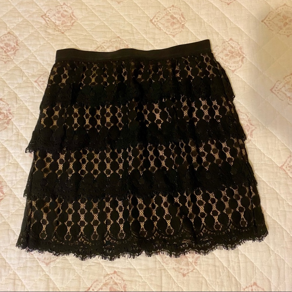 Ann Taylor lace layered lined skirt